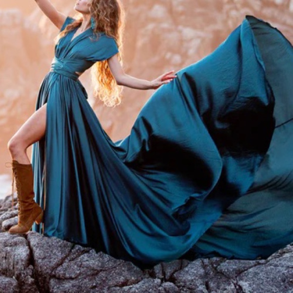 Joyfolie June Impact Dress in Deep Ocean Teal Photoshoot Maxi Dress M/L